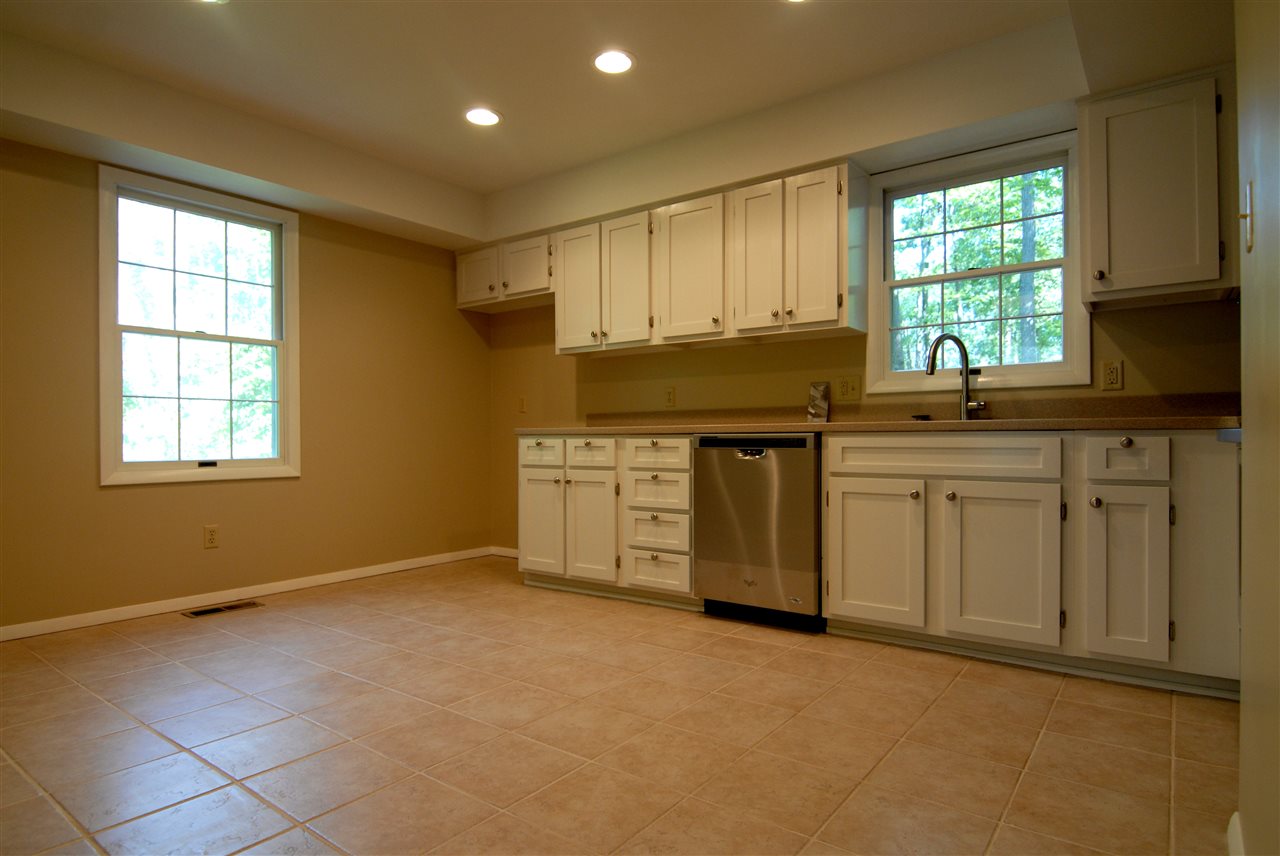 9734 Saratoga Road Fort Wayne, IN 46804 - Photo 19 of 36 Gallery Image 19