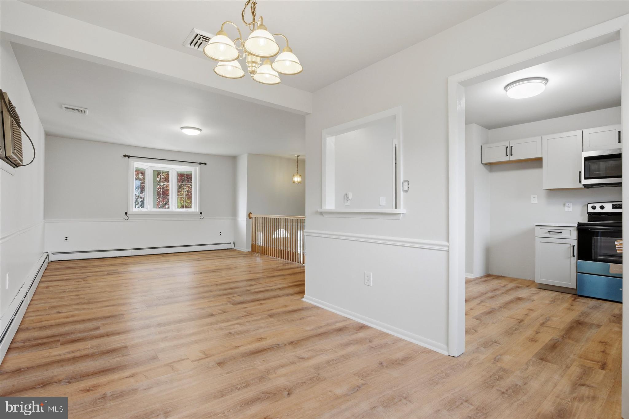 157 Blue Jay Road Chalfont, PA 18914 - Photo 6 of 25 Gallery Image 6
