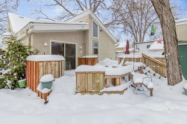 $249,500 | 3734 Perry Avenue North, Robbinsdale, MN 55422