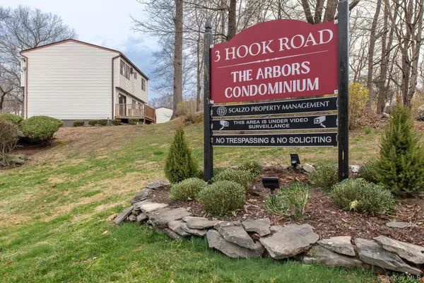 $189,900 | 3 Hook Road, Unit 15D, Poughkeepsie, NY 12601