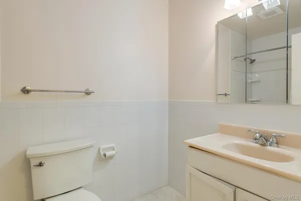 $189,900 | 3 Hook Road, Unit 15D, Poughkeepsie, NY 12601