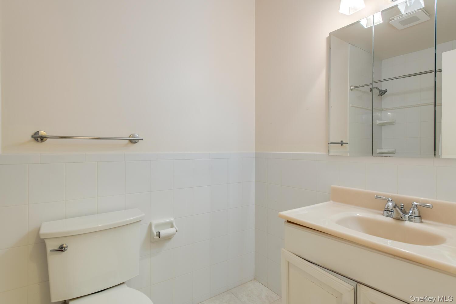 3 Hook Road, Unit 15D Poughkeepsie, NY 12601 - Photo 23 of 28