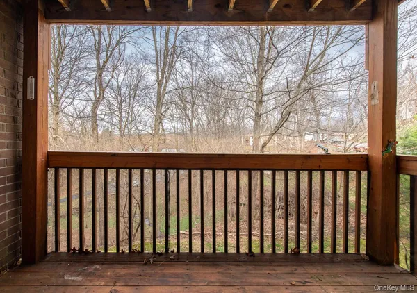 $189,900 | 3 Hook Road, Unit 15D, Poughkeepsie, NY 12601