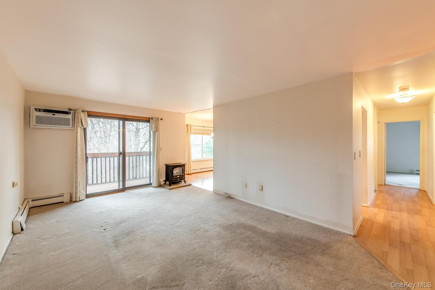 3 Hook Road, Unit 15D Poughkeepsie, NY 12601 - Photo 7 of 28