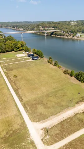 $64,000 | 0 Dancing Eagle Lane, Unit LOT 7, Clifton, TN 38425