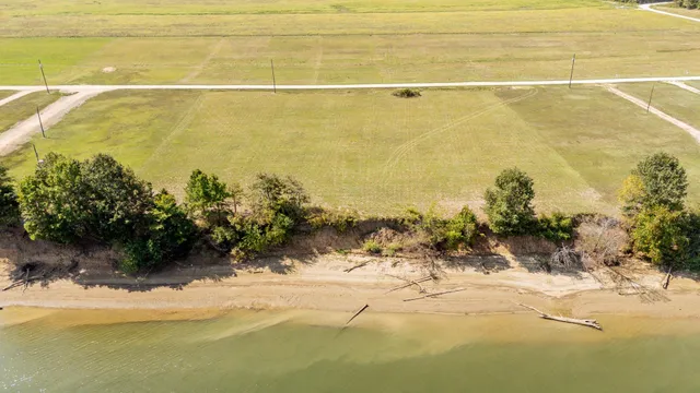 $64,000 | 0 Dancing Eagle Lane, Unit LOT 7, Clifton, TN 38425