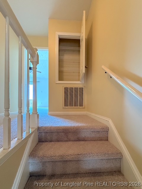 492 Lands End Road Fayetteville, NC 28314 - Photo 28 of 39 a living room with a couch