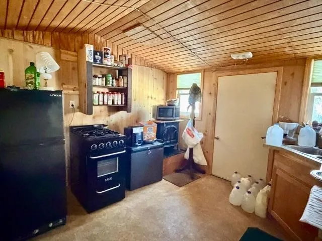 $359,000 | 1152 Fernberg Road, Ely, MN 55731