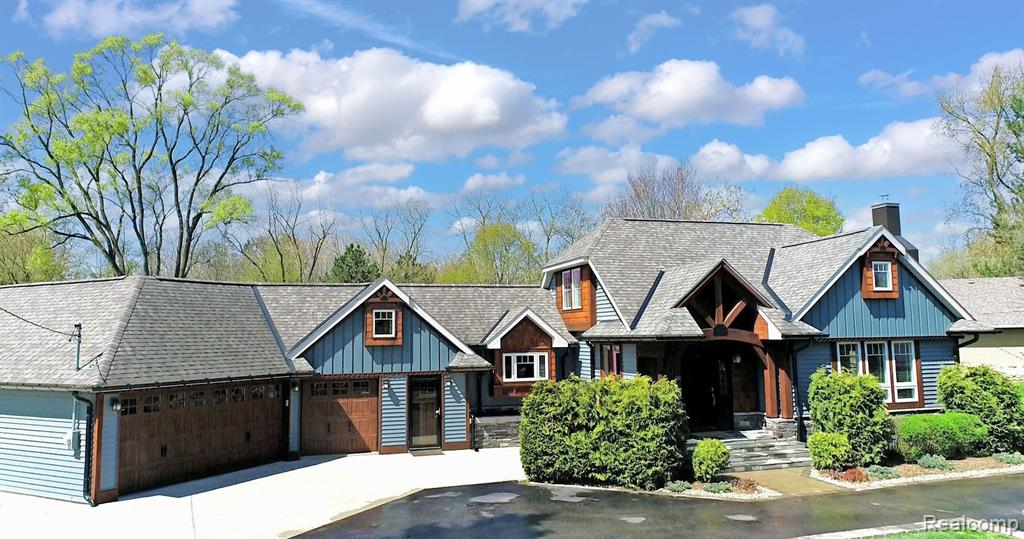 3248 Hickory Lawn Road Rochester Hills, MI 48307 - Photo 2 of 25
