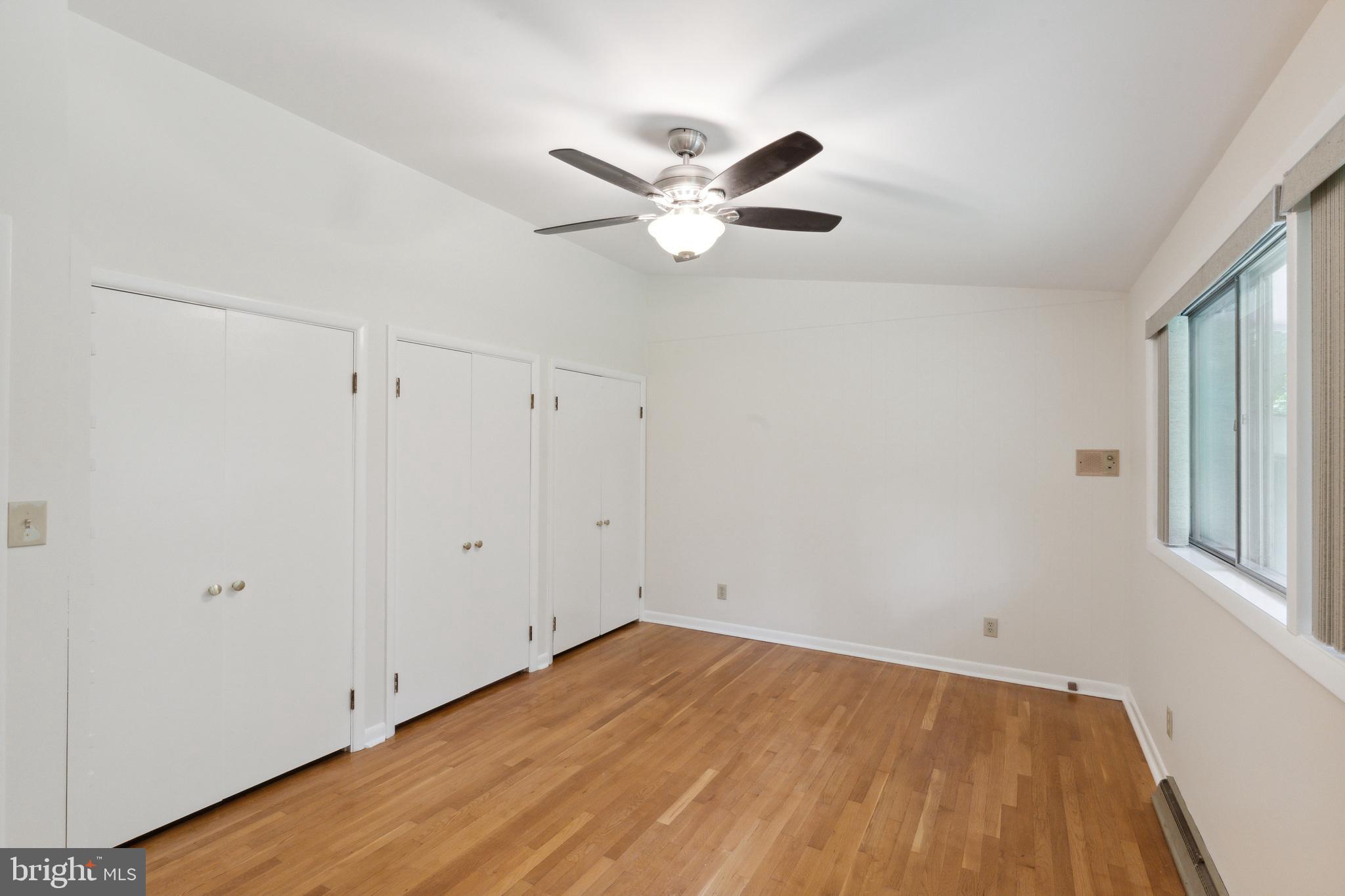 3904 Foreston Road Beltsville, MD 20705 - Photo 15 of 33 Primary bedroom