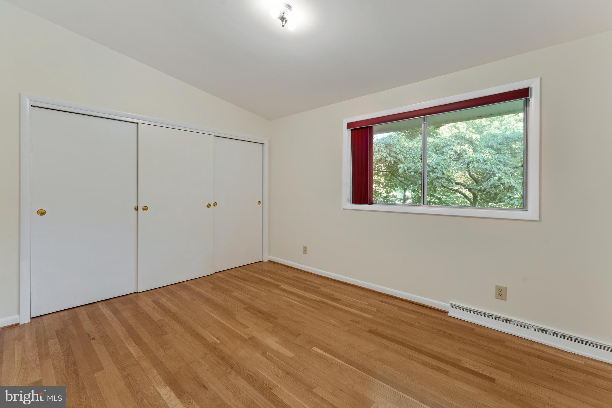 3904 Foreston Road Beltsville, MD 20705 - Photo 17 of 33 2nd upper floor bedroom, oak floors, large closets