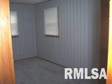 204 North Main Street Belle Rive, IL 62810 - Photo 5 of 9