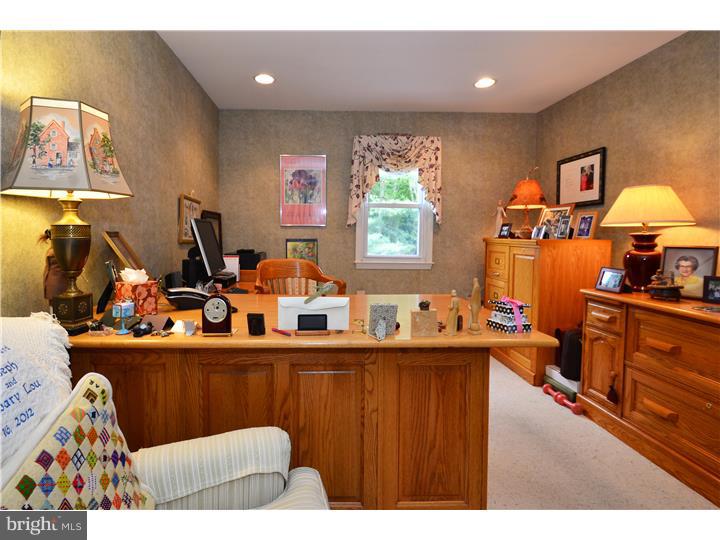 29 Pheasant Road Doylestown, PA 18901 - Photo 17 of 22 Bedroom 3