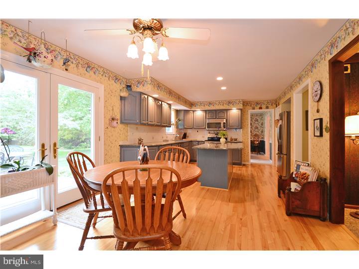 29 Pheasant Road Doylestown, PA 18901 - Photo 8 of 22 Kitchen