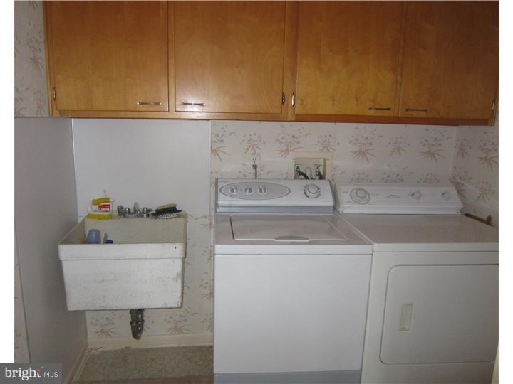 3100 Linda Lane Sinking Spring, PA 19608 - Photo 22 of 25 Laundry Room