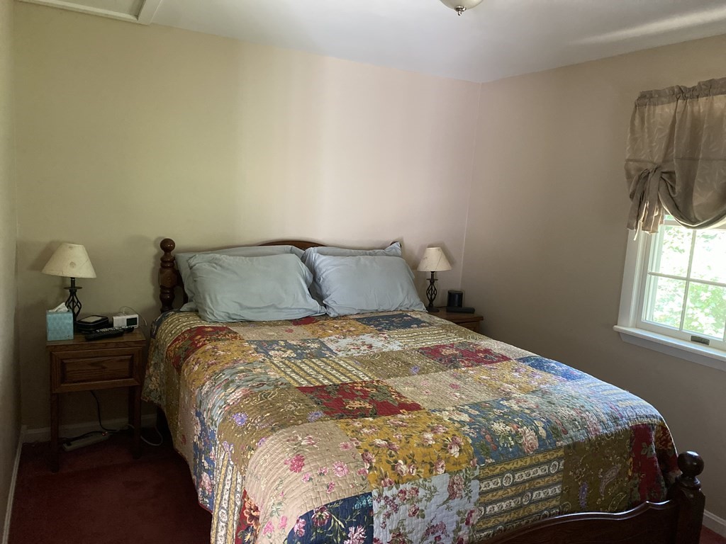 79 Haverhill Road Topsfield, MA 01983 - Photo 6 of 11