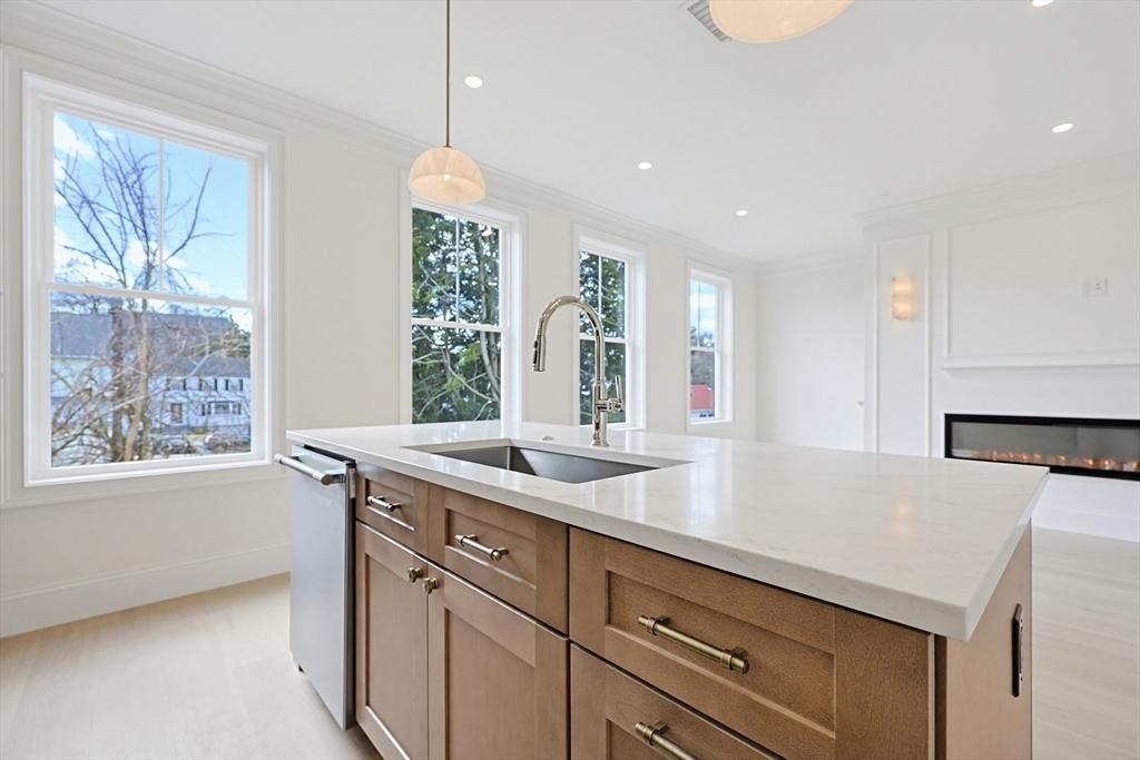 257 R Market Street, Unit A Boston, MA 02135 - Photo 5 of 24 Gallery Image 5