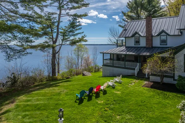 $2,625,000 | 22 Windward Lane, Northport, ME 04849
