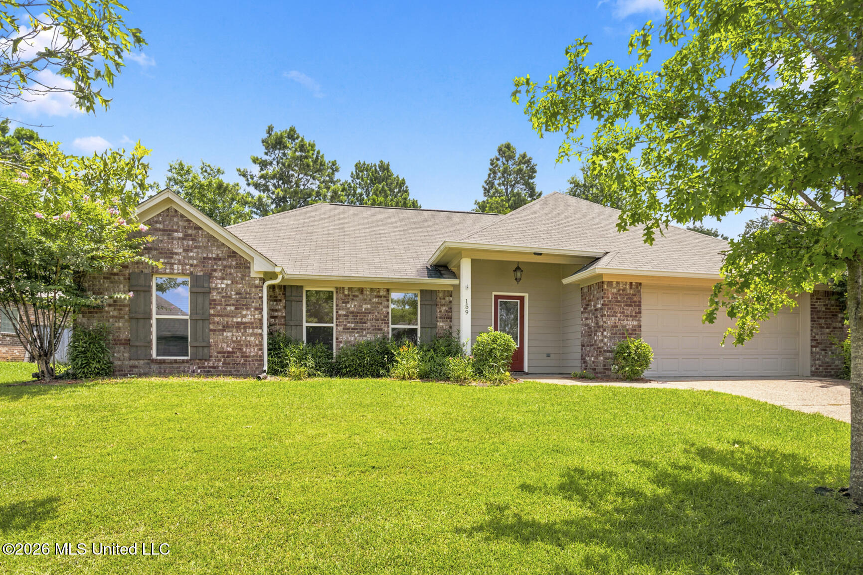 159 Harvey Circle Canton, MS 39046 - Photo 1 of 27 159 Harvey Cir-1
