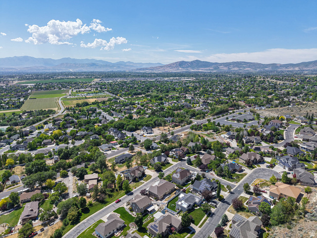 9502 Aztec Drive Cedar Hills, UT 84062 - Photo 18 of 89