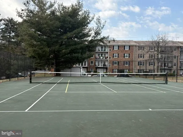 $290,000 | 12707 Gordon Boulevard, Unit 44, Woodbridge, VA 22192