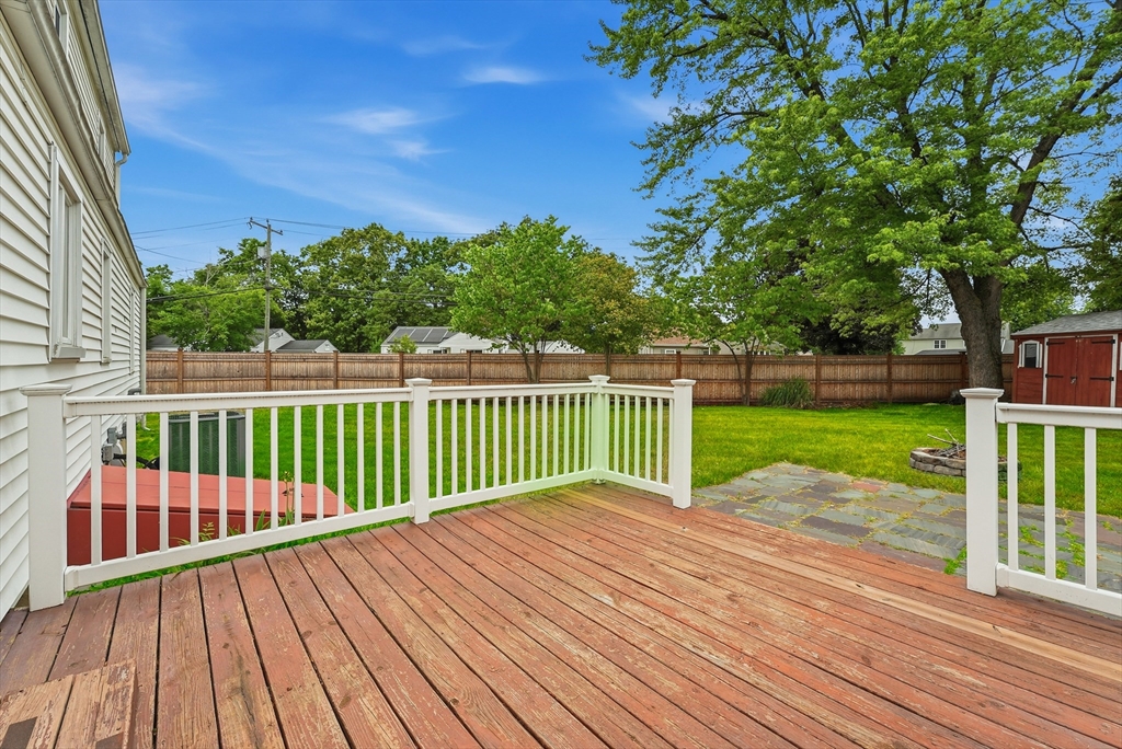 14 Duggan Circle Springfield, MA 01119 - Photo 37 of 41