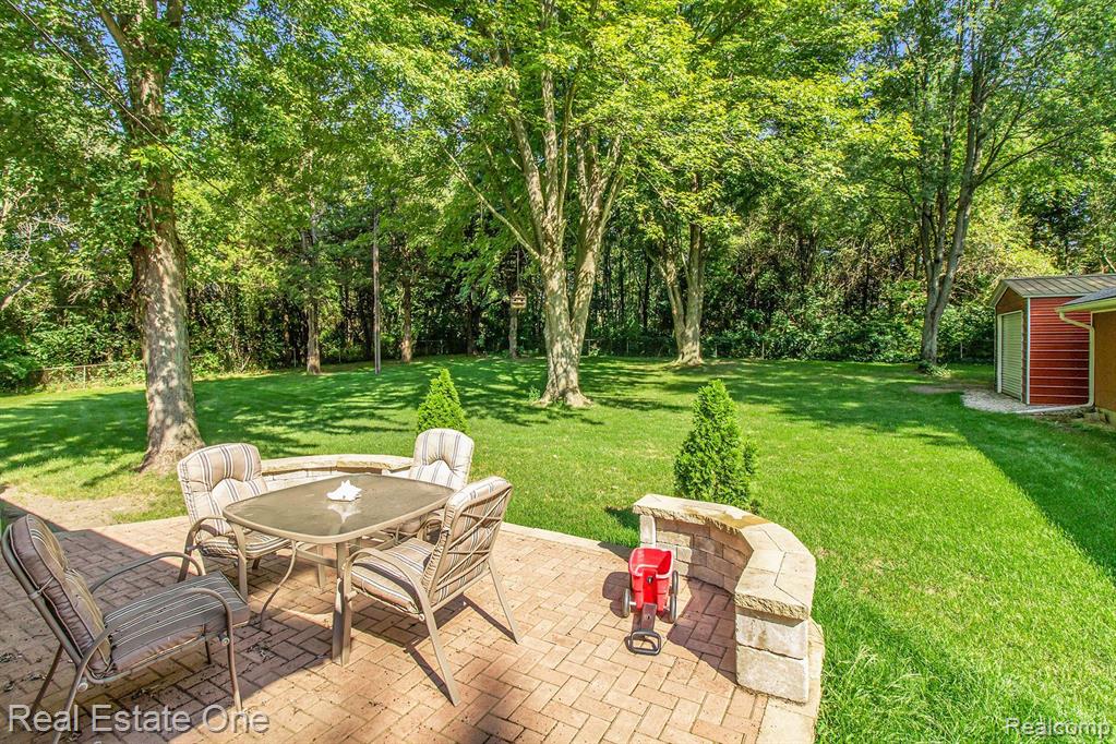 235 East Coon Lake Road Howell, MI 48843 - Photo 15 of 15