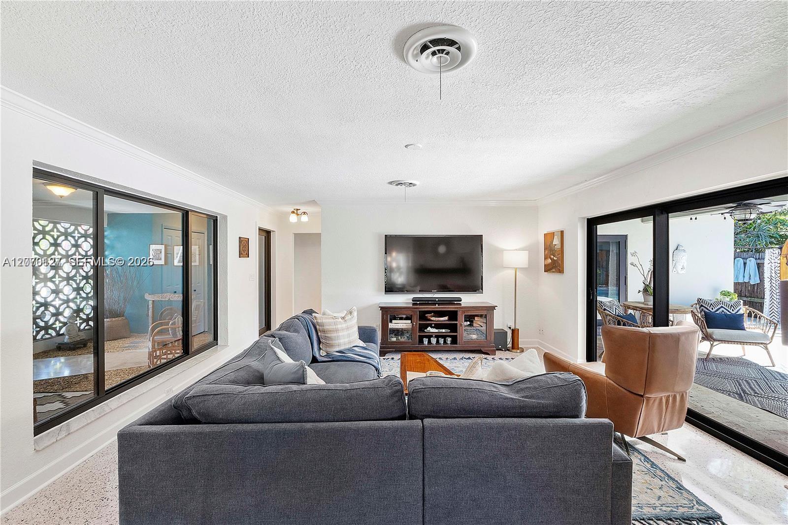 3700 West Park Road Hollywood, FL 33021 - Photo 13 of 33 Gallery Image 13