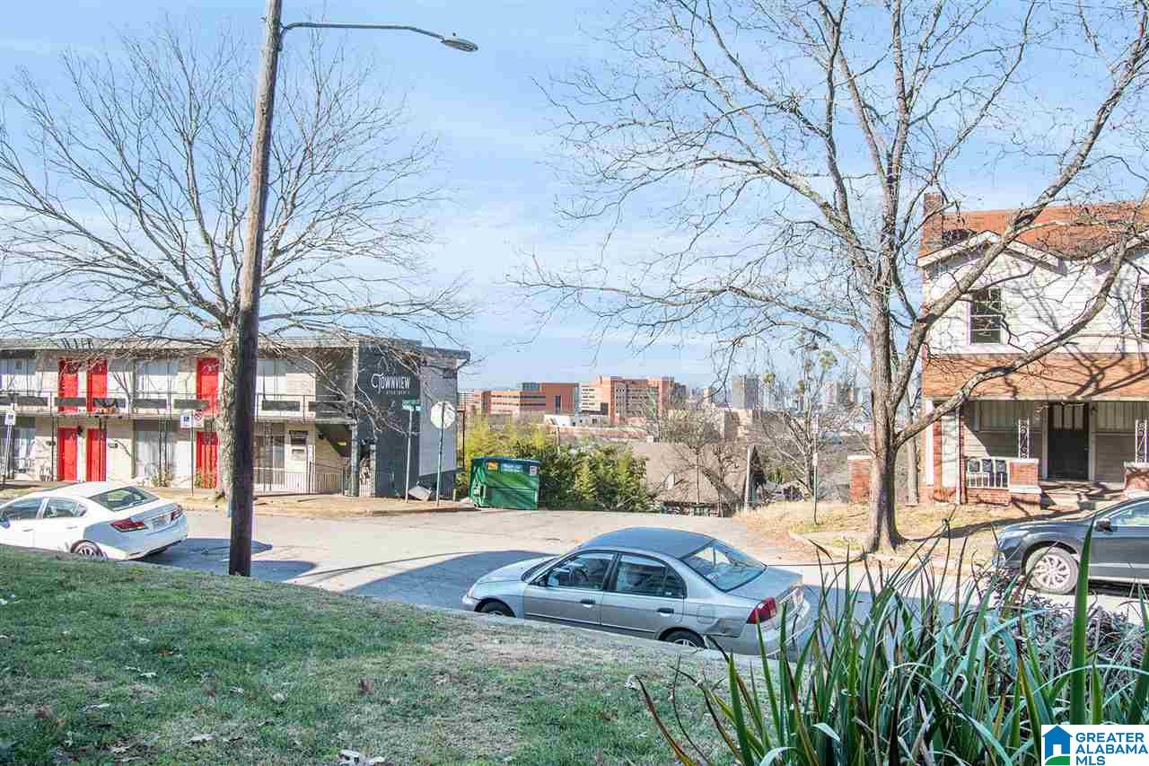 2990 Rhodes Circle South, Unit 110 Birmingham, AL 35205 - Photo 18 of 21