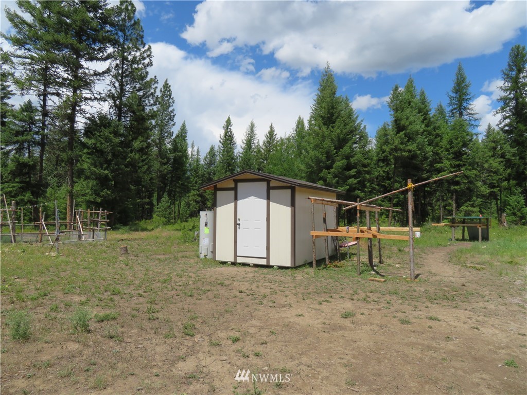 95 Douglas Road Curlew, WA 99118 - Photo 6 of 14 Gallery Image 6