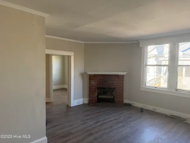 $2,200 | 303 North MacMillan Avenue, Wilmington, NC 28403