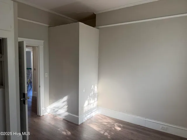 $2,200 | 303 North MacMillan Avenue, Wilmington, NC 28403