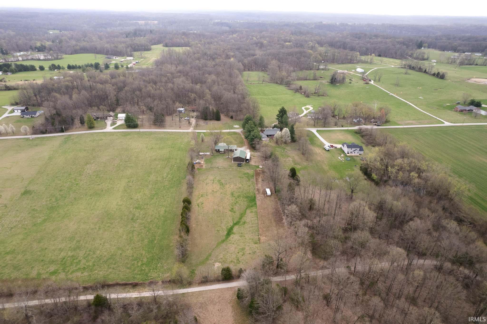 521 Standish Steel Road Bedford, IN 47421 - Photo 33 of 36 Gallery Image 33