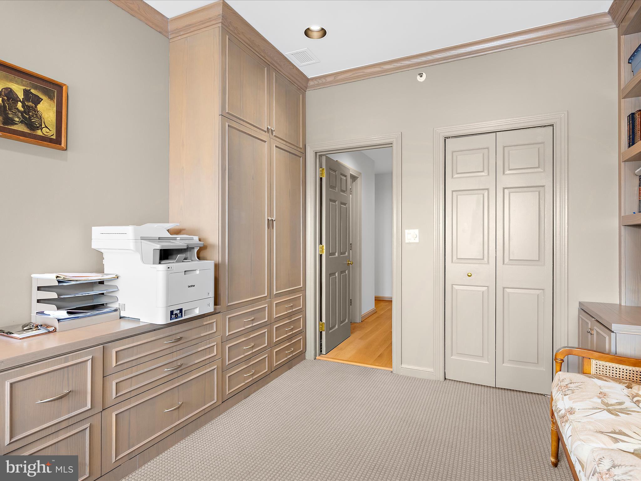 10 East Lee Street, Unit 2405 Baltimore, MD 21202 - Photo 23 of 50