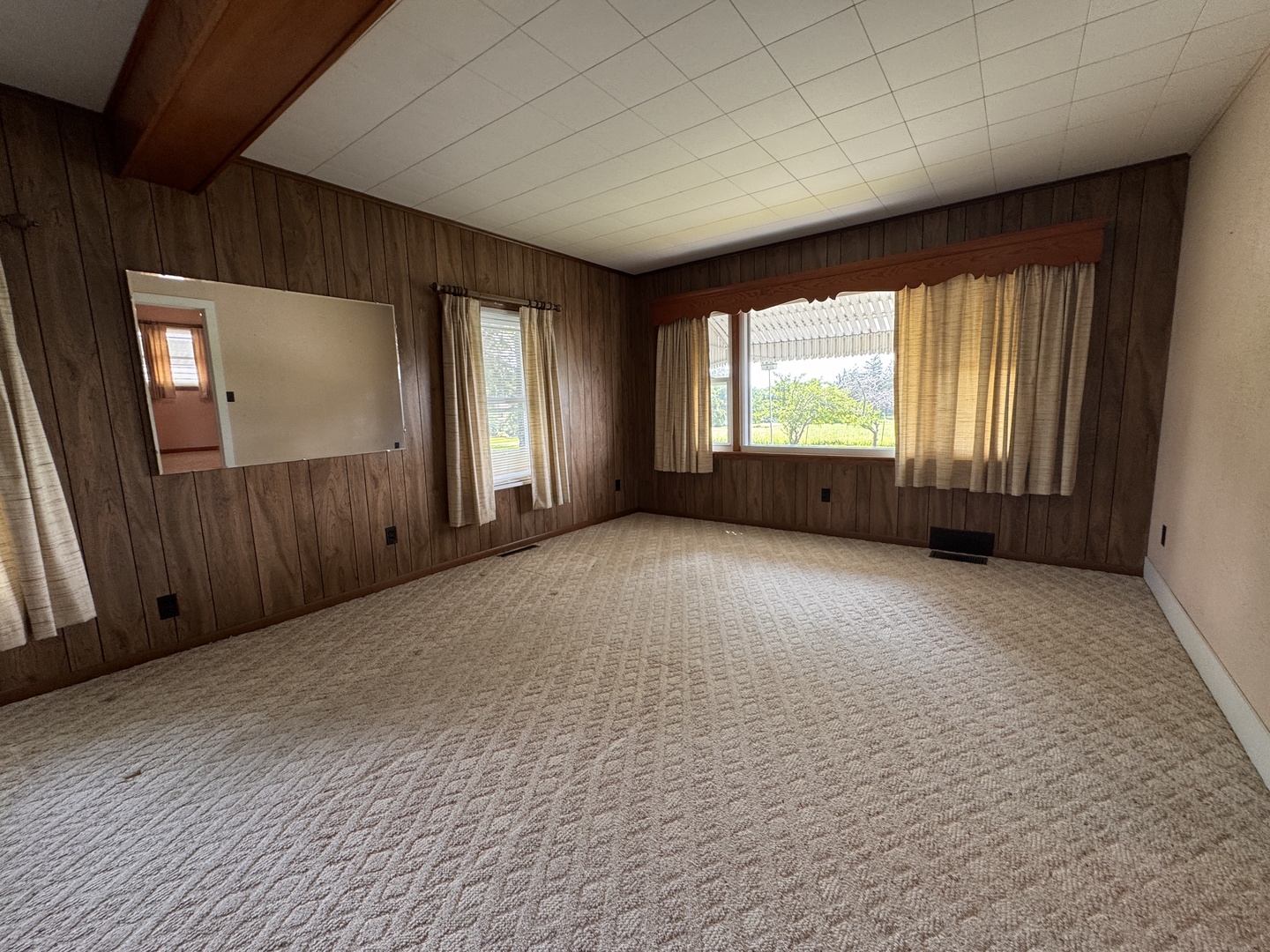 13311 Base Line Road Genoa, IL 60135 - Photo 5 of 19