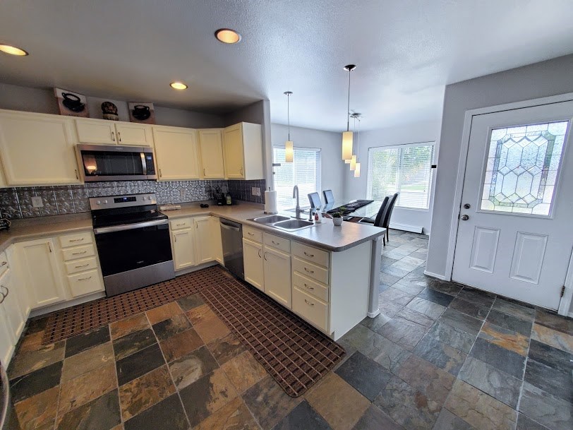 402-29 29 1/2 Road Grand Junction, CO 81504 - Photo 3 of 42 Gallery Image 3