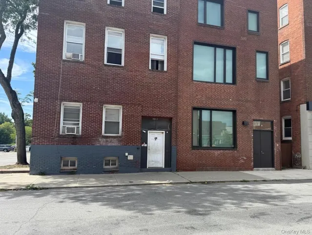 $1,450 | 48 Cannon Street, Unit 3, Poughkeepsie, NY 12601