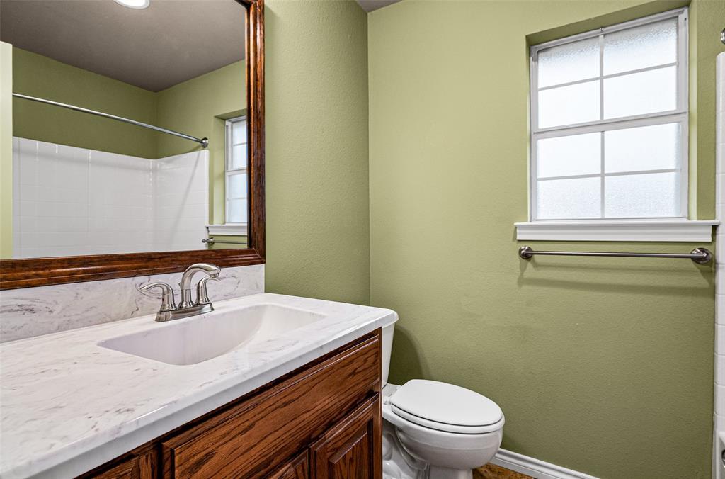 9417 Ravenswood Road Granbury, TX 76049 - Photo 23 of 39