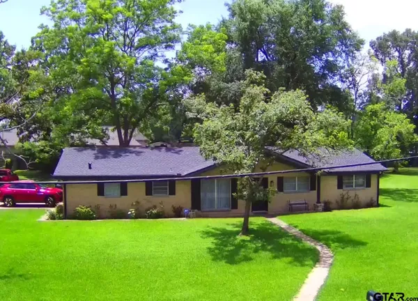 $319,900 | 517 Ronnette Drive, Tyler, TX 75703