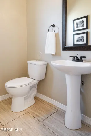 $559,000 | 505 Valley Plum Avenue, El Paso, TX 79932