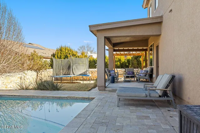 $559,000 | 505 Valley Plum Avenue, El Paso, TX 79932