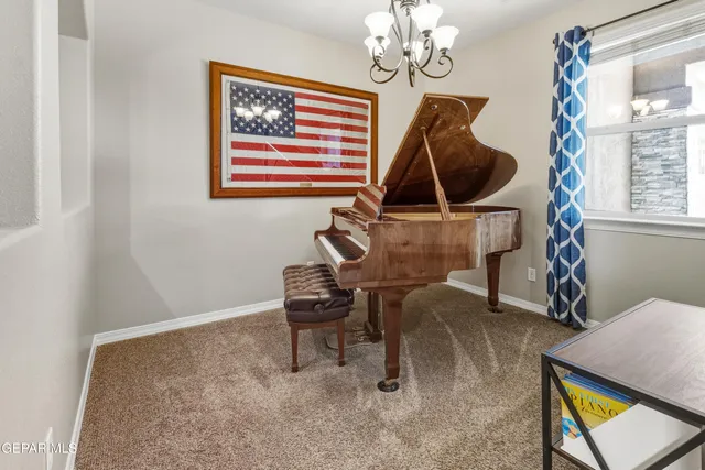 $559,000 | 505 Valley Plum Avenue, El Paso, TX 79932