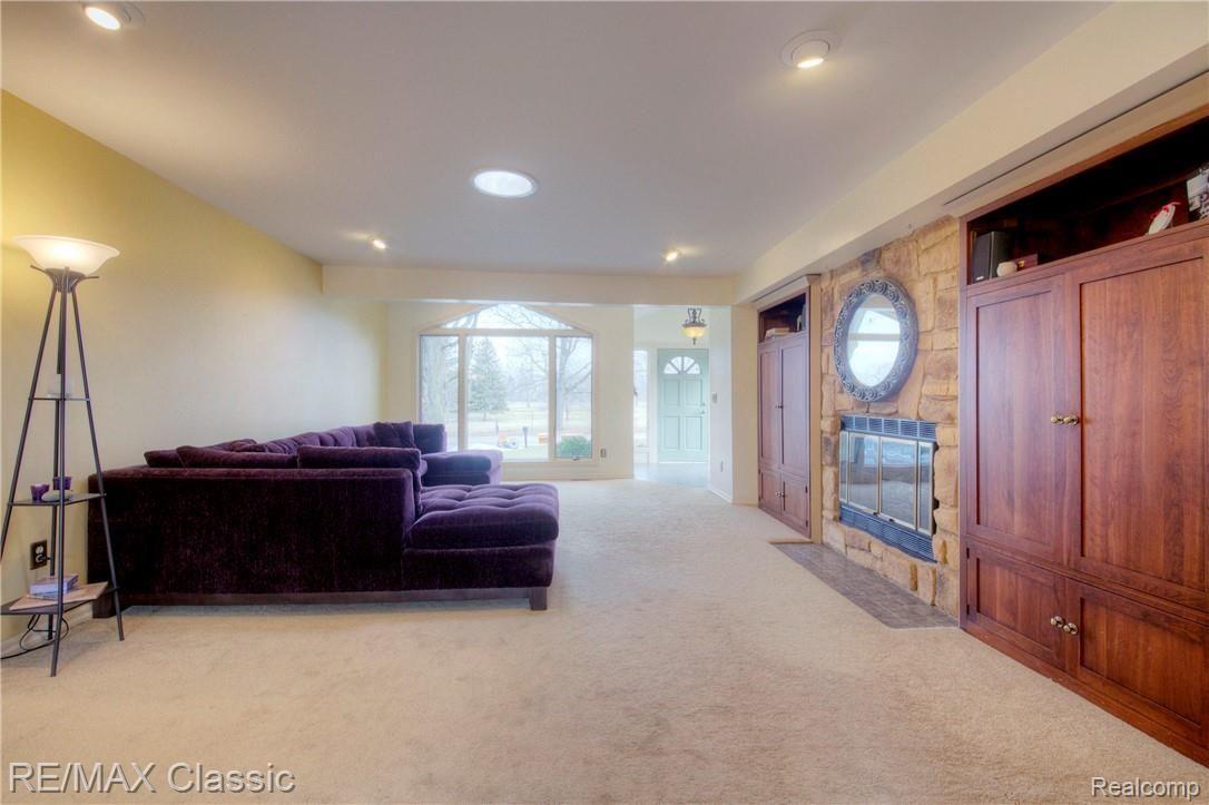 3412 Golfside Road Ypsilanti, MI 48197 - Photo 14 of 58 930A0183_4_5.jpg