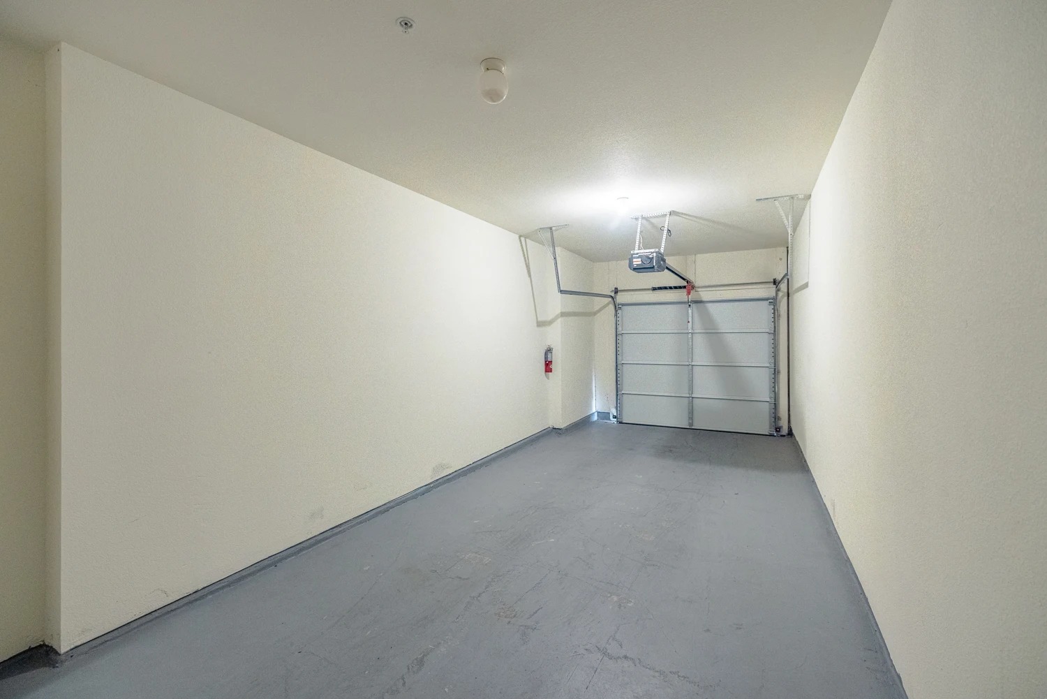 8515 Interstate 35, Unit 9106 Austin, TX 78744 - Photo 24 of 24 a view of empty room