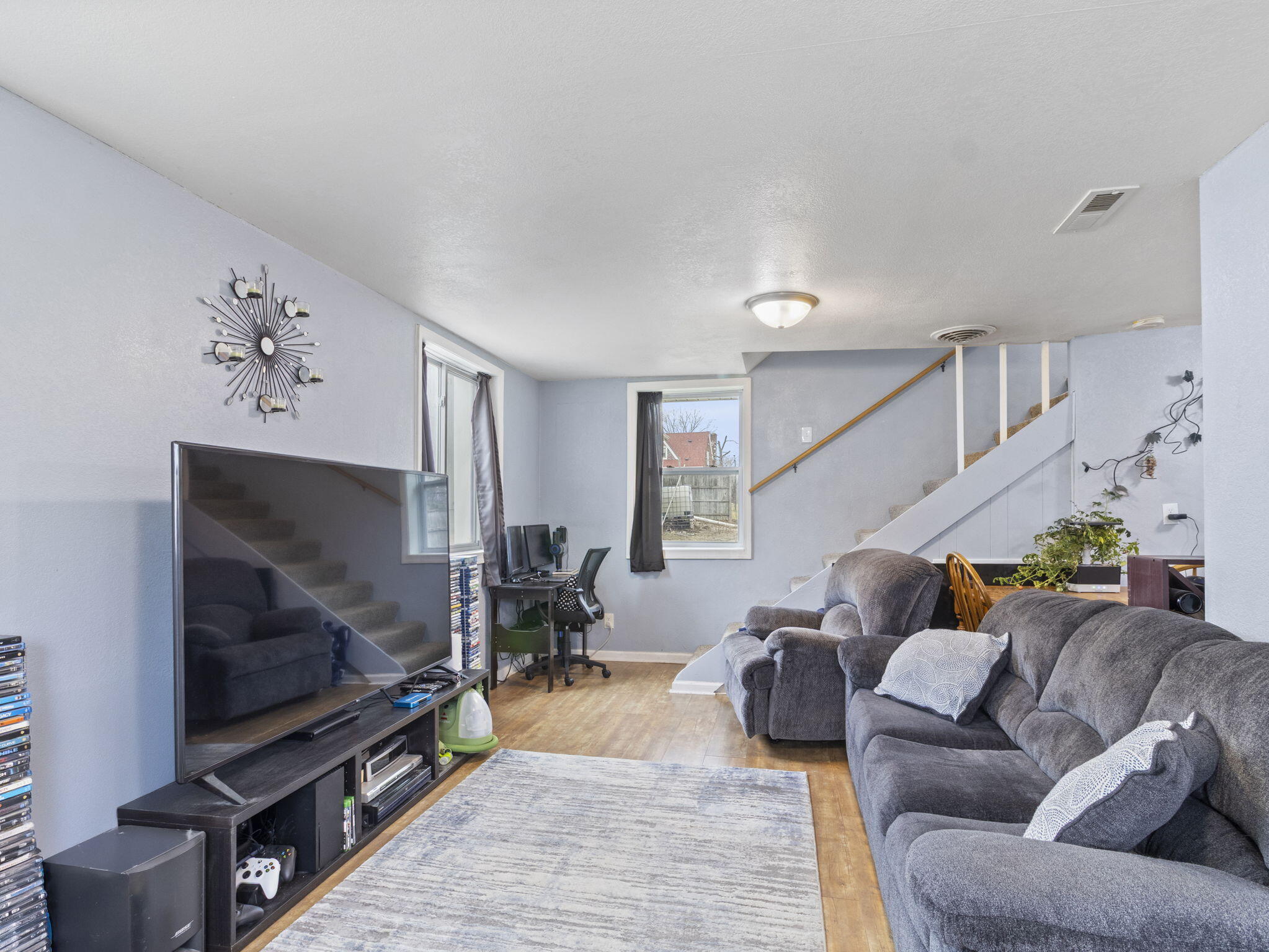 3923 South 41st Street Greenfield, WI 53221 - Photo 5 of 26 Living Room – Open Layout