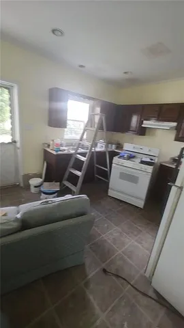 $72,000 | 180 Connellsville Street, Fayette City, PA 15438