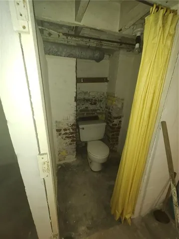 $72,000 | 180 Connellsville Street, Fayette City, PA 15438