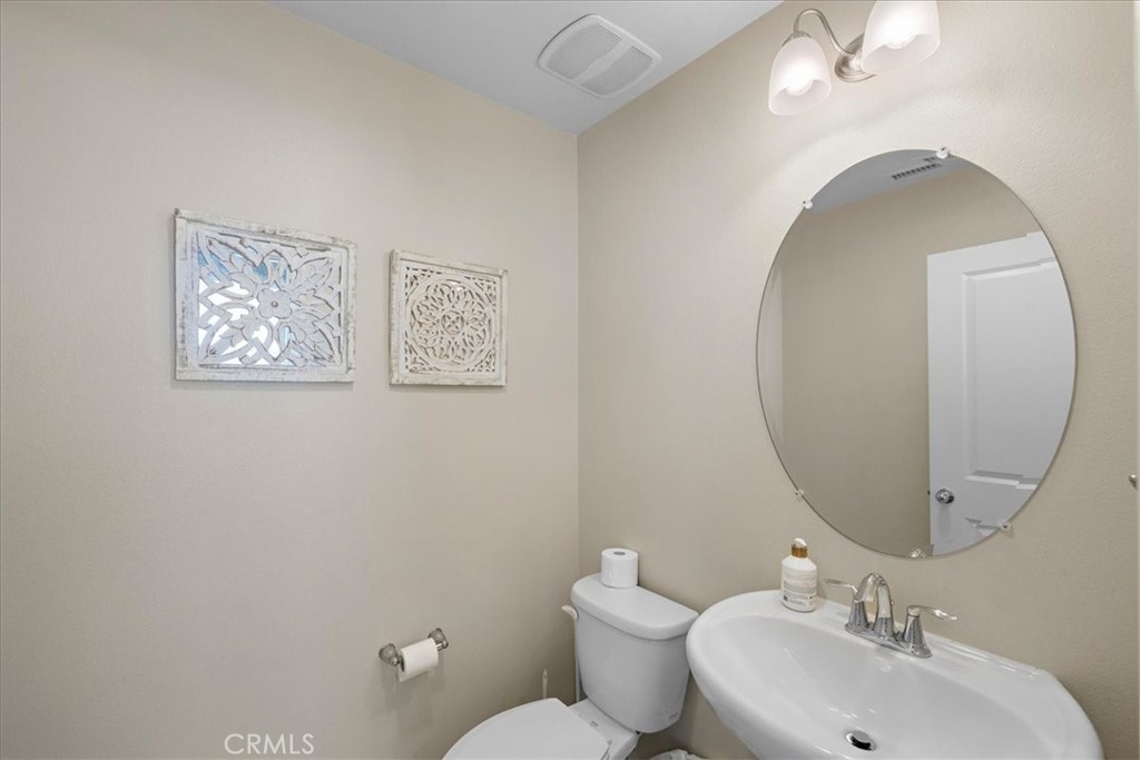 422 West Rte 66, Unit 84 Glendora, CA 91740 - Photo 15 of 36
