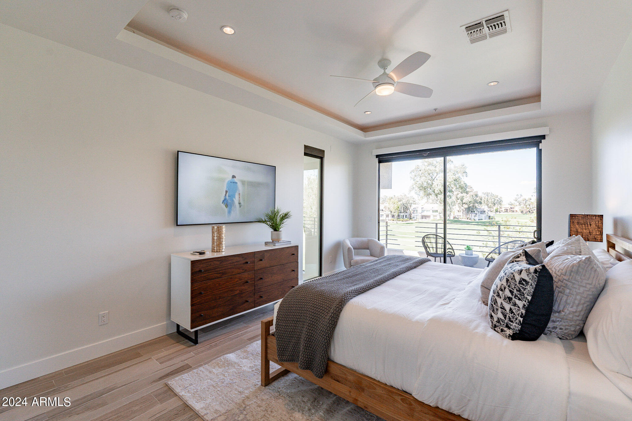 7222 East Gainey Ranch Road, Unit 126 Scottsdale, AZ 85258 - Photo 23 of 63 New 65" TV + Cable TV