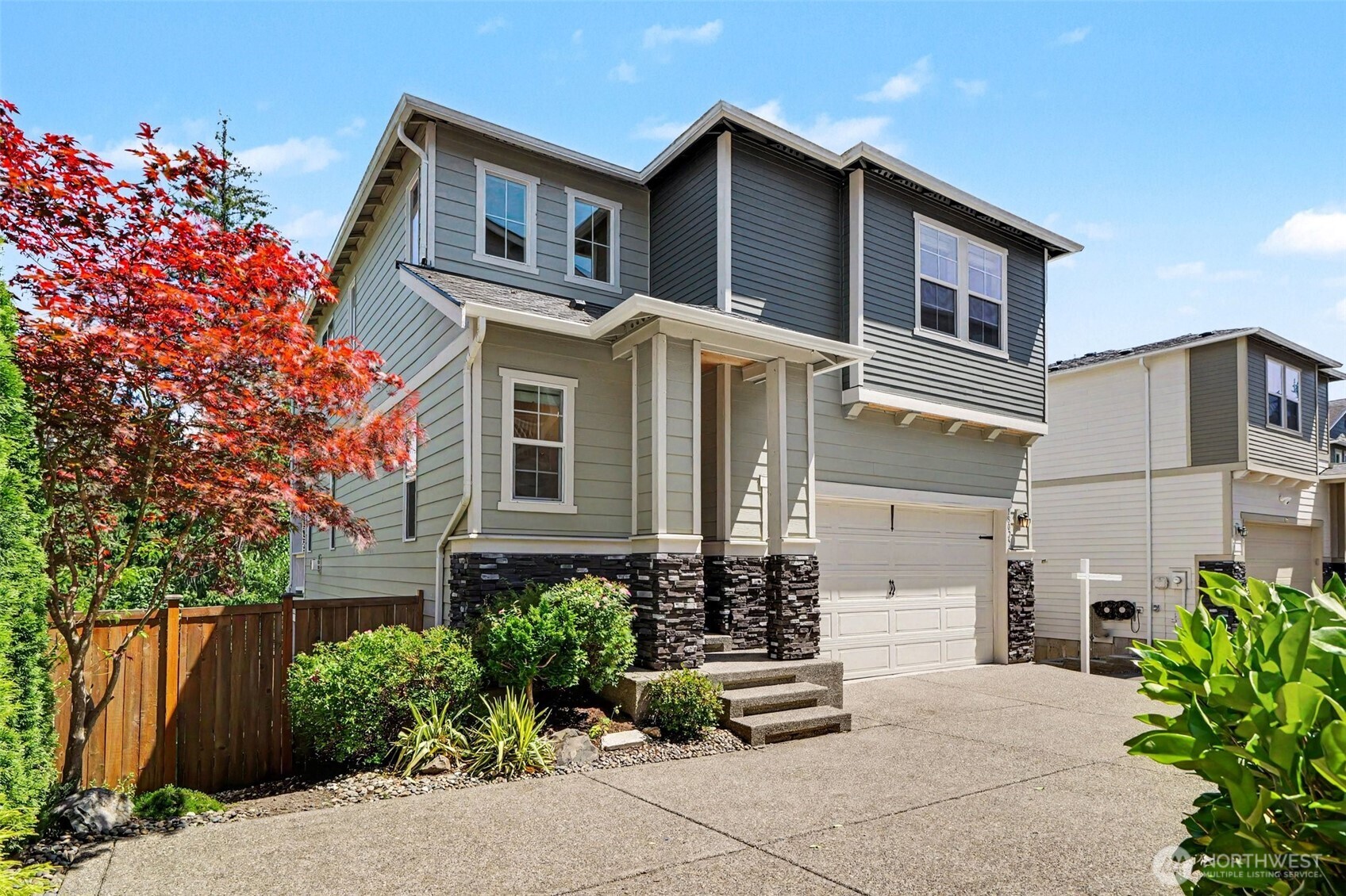 18025 3rd Drive Southeast Bothell, WA 98012 - Photo 2 of 40